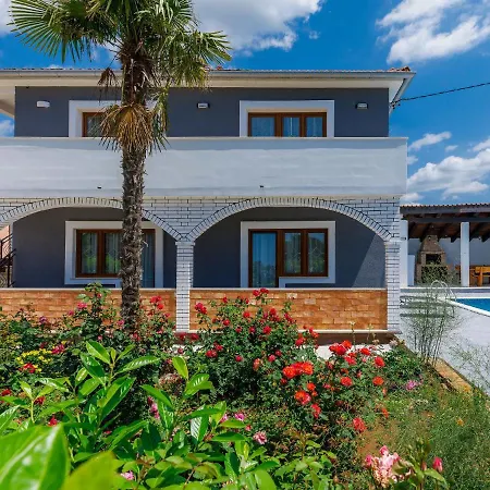 Mia By Interhome *