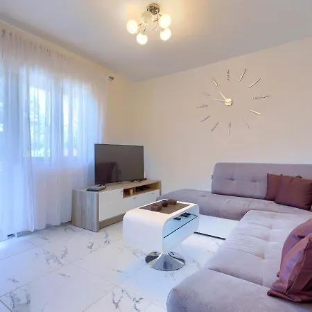 Mia By Interhome