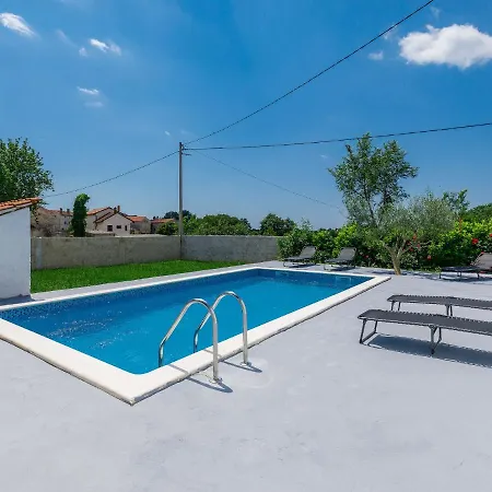 Mia By Interhome Svetvincenat