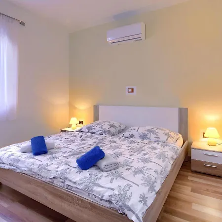 Mia By Interhome *